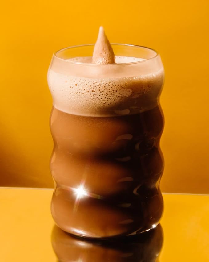 Raaka Cocoa Magic Mushroom Hot Chocolate Blend with Lion?™s Mane, Reishi and Lucuma - Gourmet Adaptogenic Mushroom Hot Chocolate - Organic, Vegan, Low Sugar, Gluten Free, Kosher - 5 oz. Bag (8 Servings)