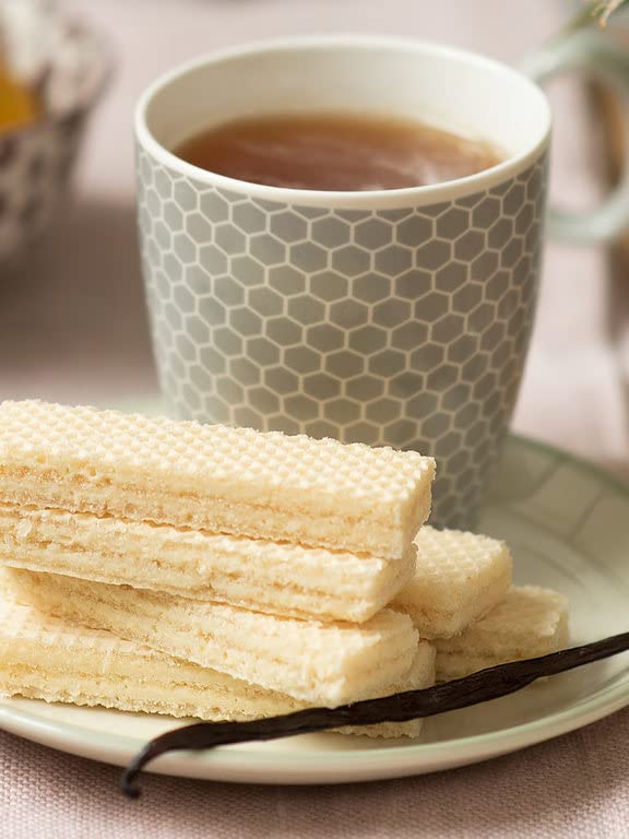 Schär Gluten-Free Vanilla Wafers, 4.4oz (Pack of 12) ??Crispy Texture, Rich Vanilla Flavor, Non-GMO, No Artificial Preservatives, Perfect Snack or Dessert Ingredient