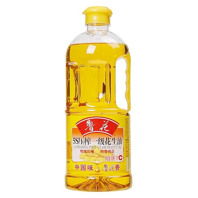 Luhua Chinese Peanut Oil 33.8 Fl Oz