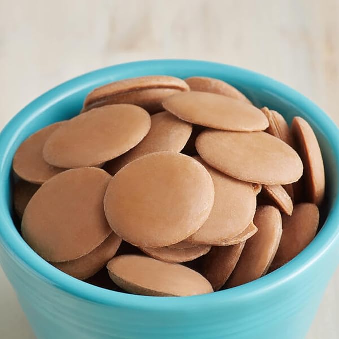 Chocolate Melting Wafers Bulk Bag Perfect For Dipping, Deserts, Baking And More (5 Pound, Peanut Butter New)