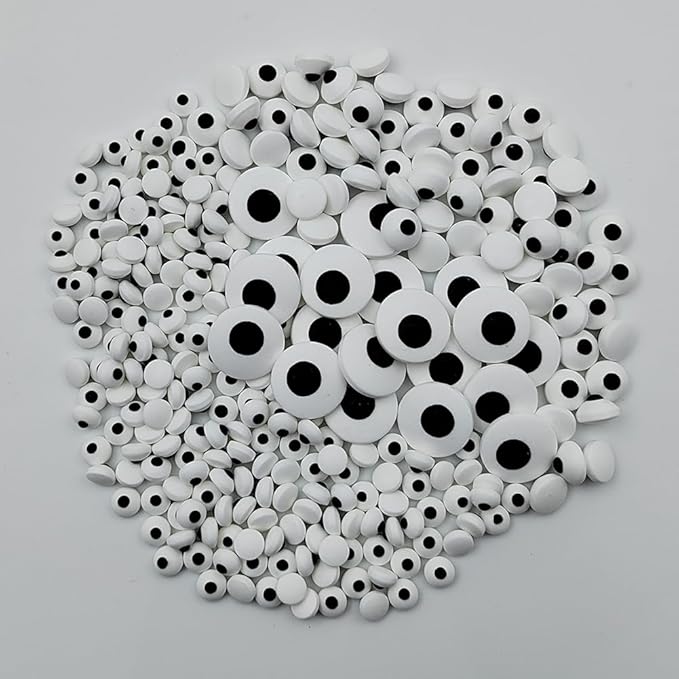 1 Bottle Candy Eyeballs Edible Eyes for Decorating Halloween Sprinkles Baking Cake Decorations Ice Cream Cookies Cupcake Toppers (Three Size Candy Eyes)