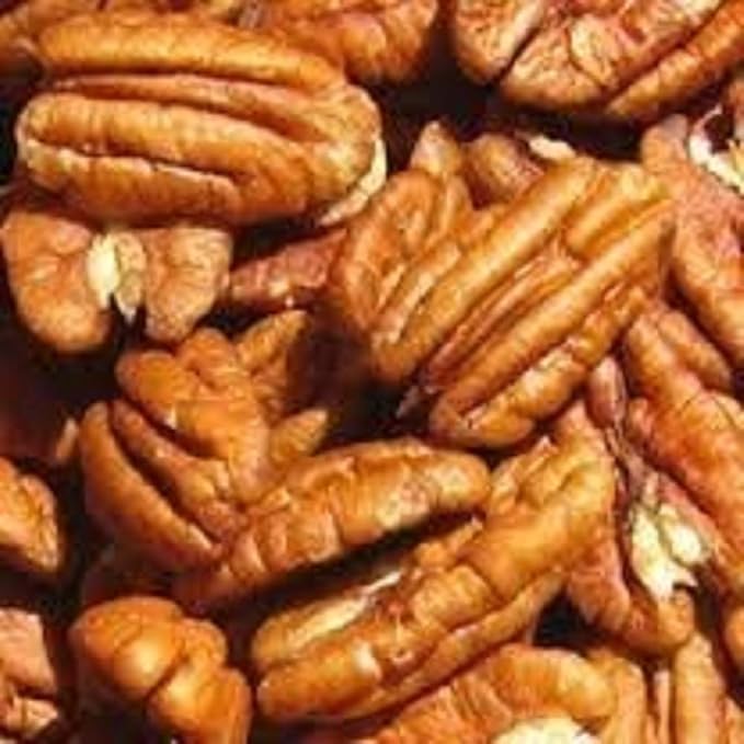 Whole, Shelled & Raw Georgia Pecans by Farm Fresh Nuts | 1 LB Bag of Southern Tastiness | Unsalted & Handpicked for Freshness | Perfect For Pecan Pie, Cookie, Praline, Butter Recipes & More