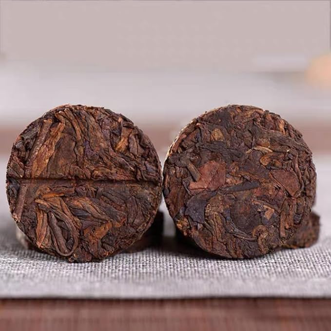 (60Cakes-240Cups) Pu-erh Tea in Bamboo Leaf Tube - Ripe Puerh Tea Cake 21.16 oz/600g And a tea filter,Aged Shou Black Tea