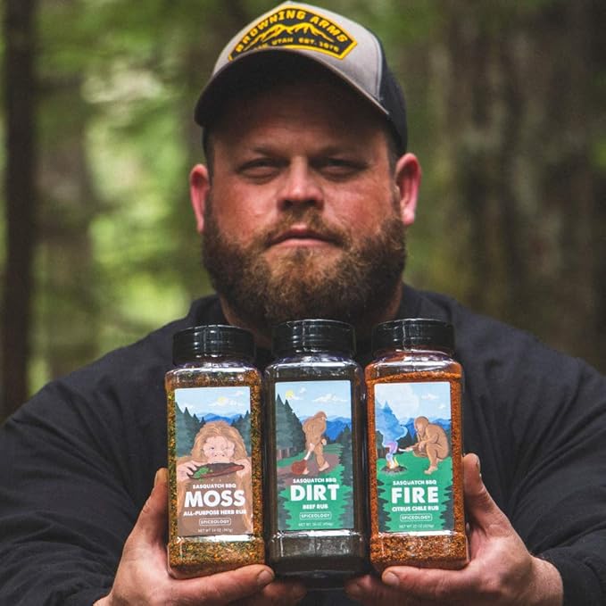 Spiceology & Sasquatch BBQ - Moss Seasoning - All-Purpose Herb Spice Rub - Use On: Pork, fish, Veggies, Chicken, Beef - Barbeque Rubs, Spices and Seasonings - 14 oz