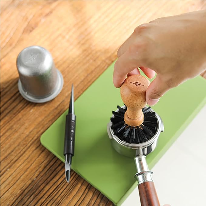 MHW-3BOMBER Coffee Portafilter Cleaning Brush Espresso Machine Portafilter Brush Speacial for 58mm Portafilter Professional Barista Cleaning Tools Effectively Cleaning B5341