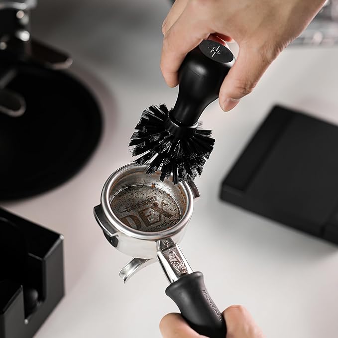 MHW-3BOMBER Coffee Portafilter Cleaning Brush 58mm ABS Espresso Machine Portafilter Brush Speacial for 58mm Portafilter Professional Barista Cleaning Tools Effectively Cleaning, Black B5536
