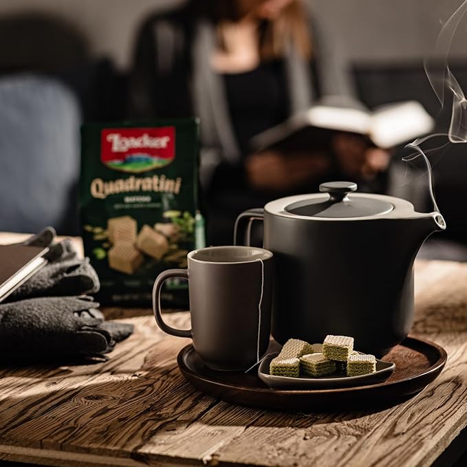 Loacker Quadratini Matcha Wafer Cookies LARGE - 30% Less Sugar - Premium Crispy Bite Size Wafers - NON-GMO - LARGE Pack of 6