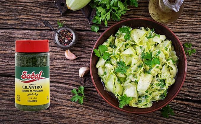 Sadaf Dried Cilantro Leaves - Cilantro Leaves for Cooking & Food Seasoning - Halal - Kosher & Vegetarian - 1 oz Bottle with Shaker Top