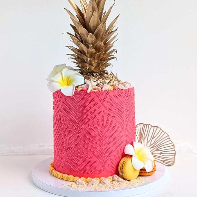 15 Dye Free Seashell Edible Cake Decorations, Vegan, Gluten-Free, Edible Cake Toppers for Cupcakes, Cookies & Desserts, by Simply Sucrì±?(30 Pieces (Bulk Box), Natural)