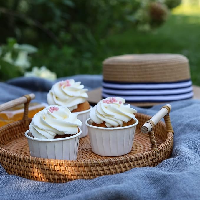 White Cupcake Liners, 200pcs Muffin Baking Cups,Ramekin Holders, Heavy Duty Oil proof Wrappers for Wedding,Birthday,Party,Baby Showers,Gift for Valentine's Day