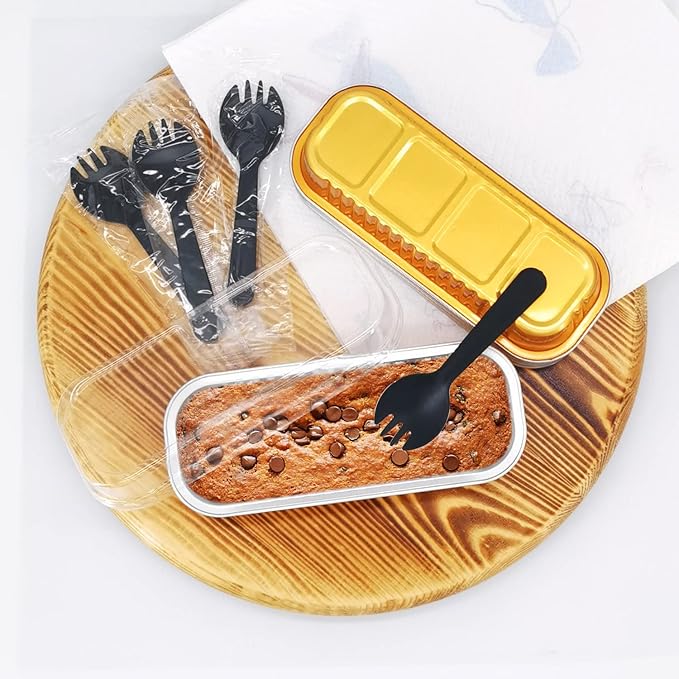LNYZQUS Disposable Foil Mini Pans with Lids 50 Pack, 6.8oz 6.5"x2.5"x1.2" Aluminum Small Loaf Pans,Rectangle Muffin Pan Mini Cake Tins Containers for Bread Loaf -Gold