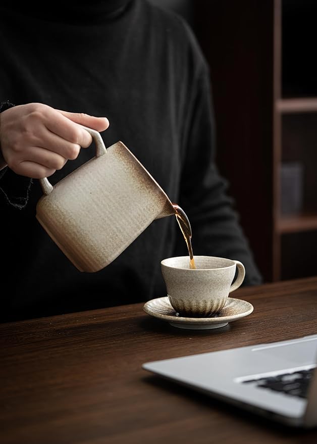 Pour Over Coffee Maker,Ceramic Coffee Maker With 100 pcs V60 Paper Filter竊?6oz/480ml Pour Over Coffee Dripper (Off White)