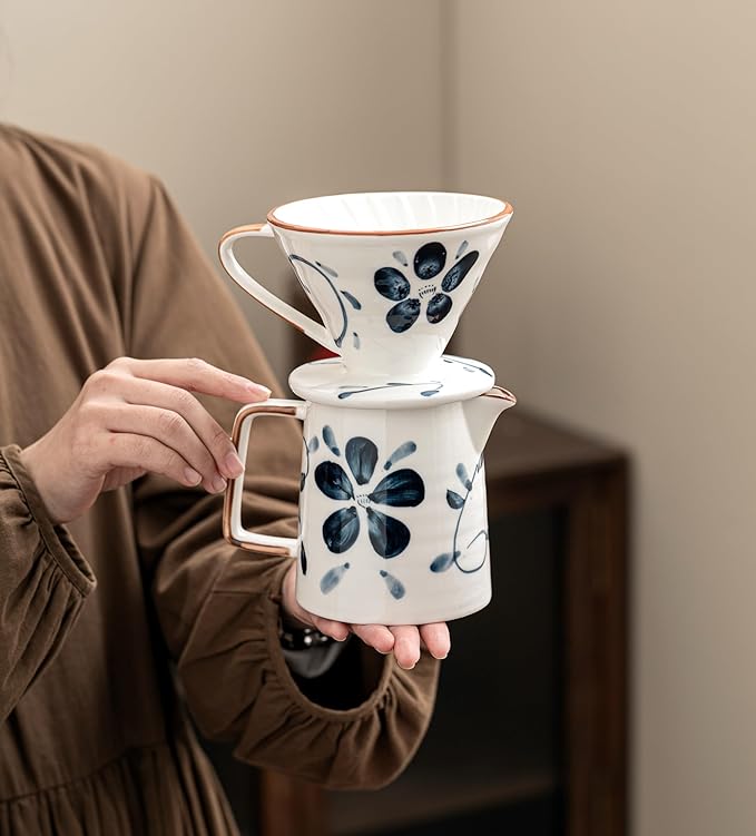 Pour Over Coffee Maker,Ceramic Coffee Maker With 40 pcs V60 Paper Filter竊?5oz/450ml Pour Over Coffee Dripper (Blue and white, V02)