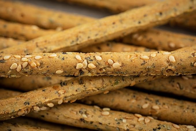 YAFA Saltines Crackers Premium ??Thyme Saltine Crackers - Saltine Crackers Organic -Taste of Palestine - Low Salt Crackers - Crackers Snack 400g (Thyme)