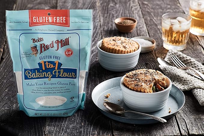 Bob's Red Mill Gluten Free 1 to 1 Baking Flour, 44oz (Pack of 4) - Non GMO, Vegan, Kosher