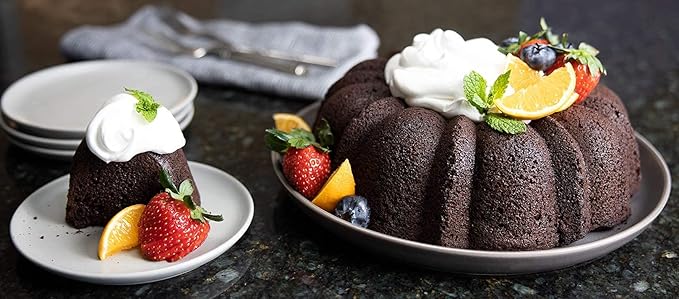 TruEats Dutch Chocolate Muffin & Cake Mix: Low Glycemic, Protein & Fiber Rich, Gluten & Grain Free, Diabetic Friendly, Vegan Friendly, Dairy Free, Plant Based, Sweetened with Monk Fruit Sweetener