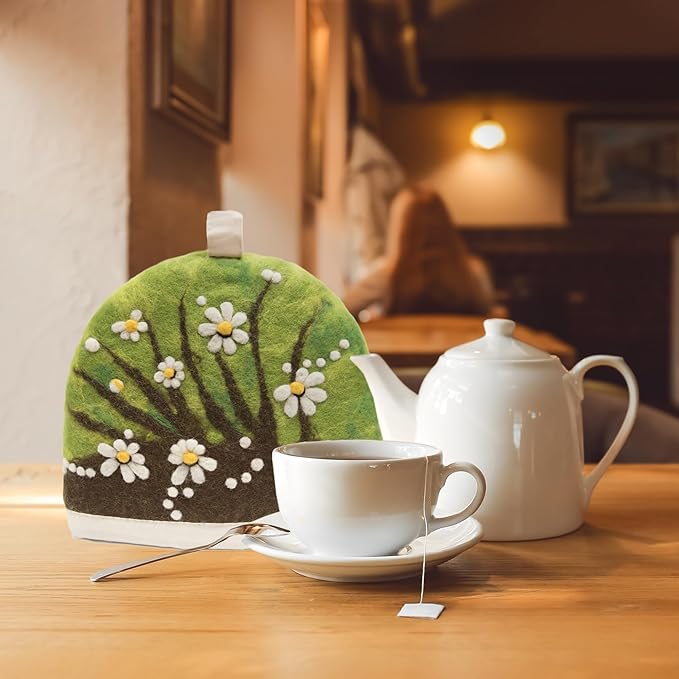 Glaciart One Wool Teapot Cozy Kettle Cover | Dome Shaped Large Tea Cosy, Kettle or French Press | Handmade & Needle Felted from Natural Wool | Warms Up to 2 Hours | Great as Gift