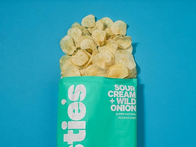 Christie's Chips Sour Cream + Wild Onion - Super Natural Vegan Potato Chips - Classic Flavor Reimagined - Dairy-Free, Bold, and Delicious - A Timeless Favorite Perfect for Snacking - 5 oz - 6 Pack