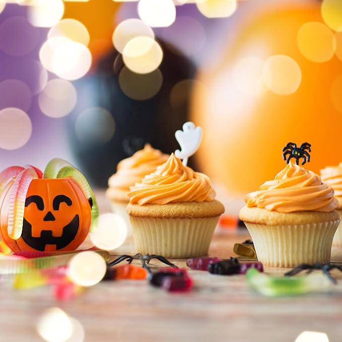 600 Pcs White Cupcake Liners Standard Size Baking Cups Food-Grade Greaseproof Paper Muffin Liners, No Smell Cupcake Wrappers for Wedding Birthday Party