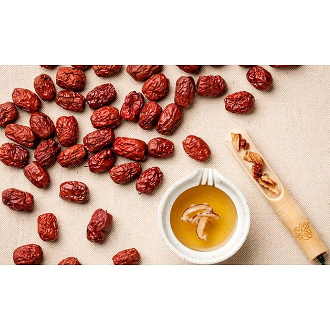 GAGOPA Dried Jujube Fruit ??100% Korean Red Dates, Naturally Sweet Flavor, Caffeine-Free Herbal Infusion, Great for Tea, Soups & Samgyetang, 500g Bulk Pack