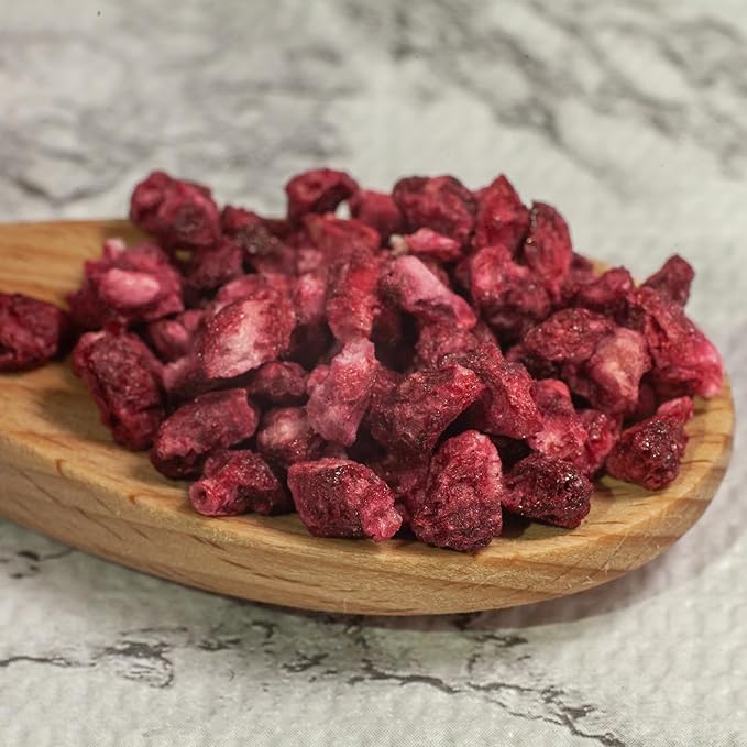 Survival Grocery짰 Freeze Dried Pomegranate Seeds/Arils ??No Sugar Added, No Preservatives, Rich in Antioxidants & Vitamin C ??Ideal for Oatmeal, Smoothies, Granola or Snacking (10 oz./1 Bag)