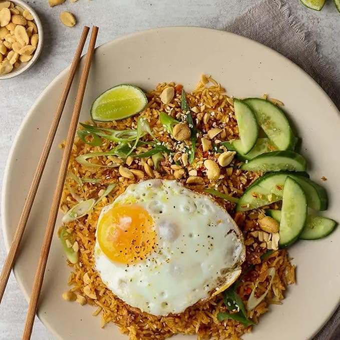 Angus & Oink | Sriracha Seasoning | Tangy Thai Spice Blend | Perfect for Eggs, Noodles, and Shrimp | Gluten-Free | 215g