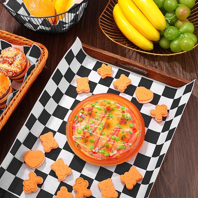 Honeydak 600 Pcs Sandwich Wrapping Paper Sheet 15x15 Checkered Food Wax Sheets Parchment Burgers Paper Basket Liner Grease Restaurant Wedding Party Supplies for Wrapping Bread BBQ