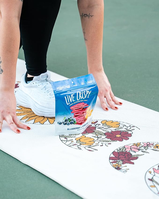 Live Crispy Fruit Chips - Pineapple-Powered Snack Packed with 100% Natural Fruit - Antioxidant-Rich, Vitamin-Packed (Blueberry/Pineapple) 4 Pack