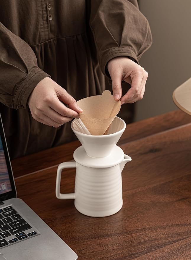 Pour Over Coffee Maker,Ceramic Coffee Maker With 40 pcs V60 Paper Filter竊?5oz/450ml Pour Over Coffee Dripper (White, V01)