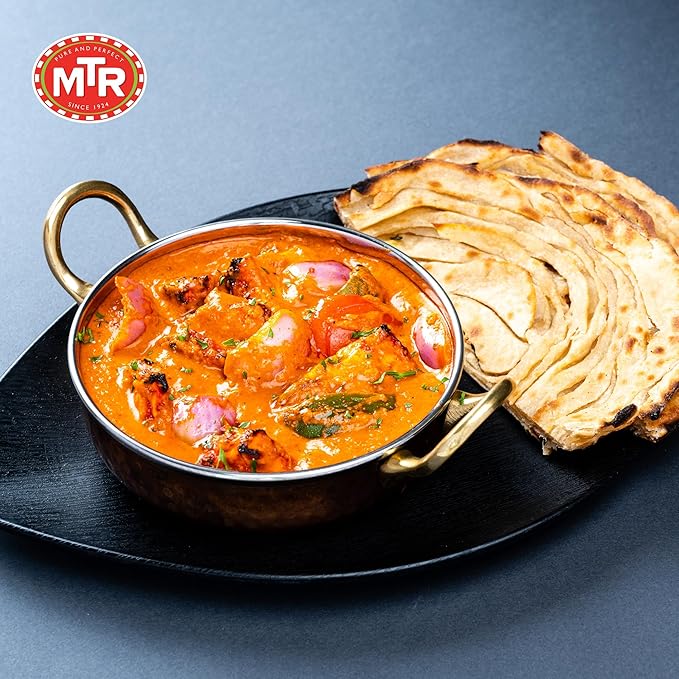 MTR - Minute Meals: Paneer Tikka Masala - Cottage Cheese with Spicy Onion Gravy - Tasty Indian Meal with No Added Preservatives - A Quick Meal Suitable for Vegetarians, Ready in Minutes! (Pack of 6)