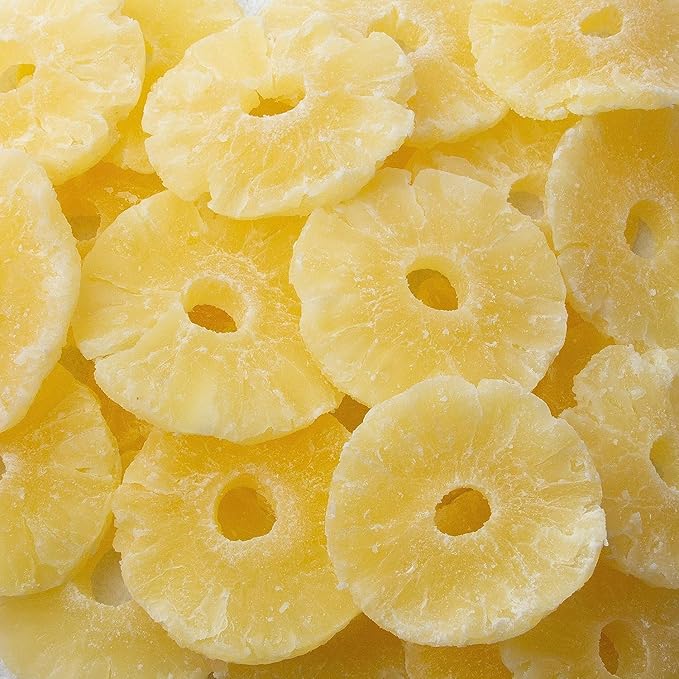 Anna and Sarah Dehydrated Pineapple Ring Slice 32 Oz, Low Sugar, NO SO2 (NO SULPHUR), Natural, Fresh Sweet Dried Tropical Pineapple Slices for Snacking & Baking in Resealable Bag 2 Lbs