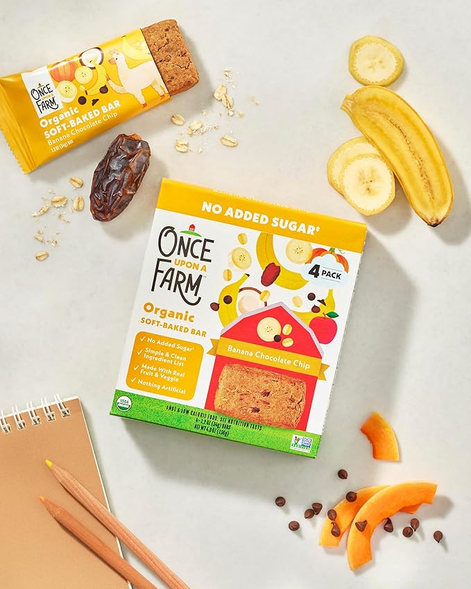 Once Upon a Farm | Organic Banana Chocolate Chip Soft Baked Bar | Chocolate, Banana, Vanilla & Oats | Made with Real Fruit & Veggies | No Added Sugar | 8 Boxes