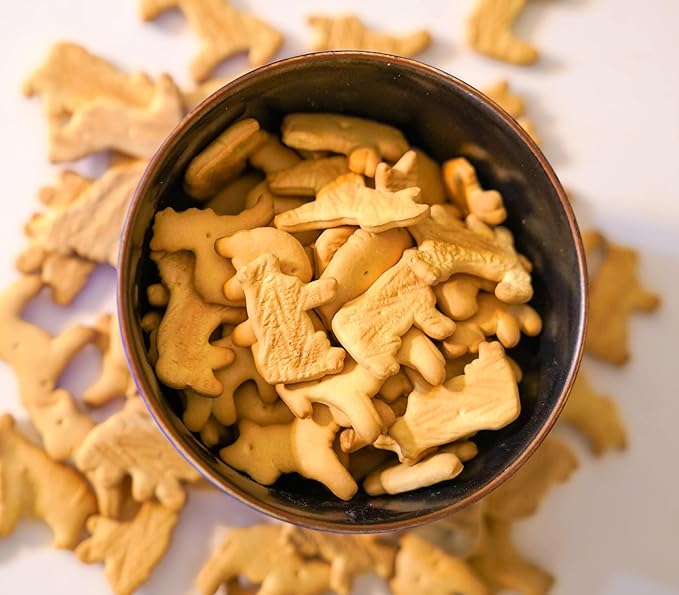 Animal Crackers - 1.5 lbs of Fresh Gourmet Sweet and Crunchy Nutmeg Seasoned Favorite Kids Snack