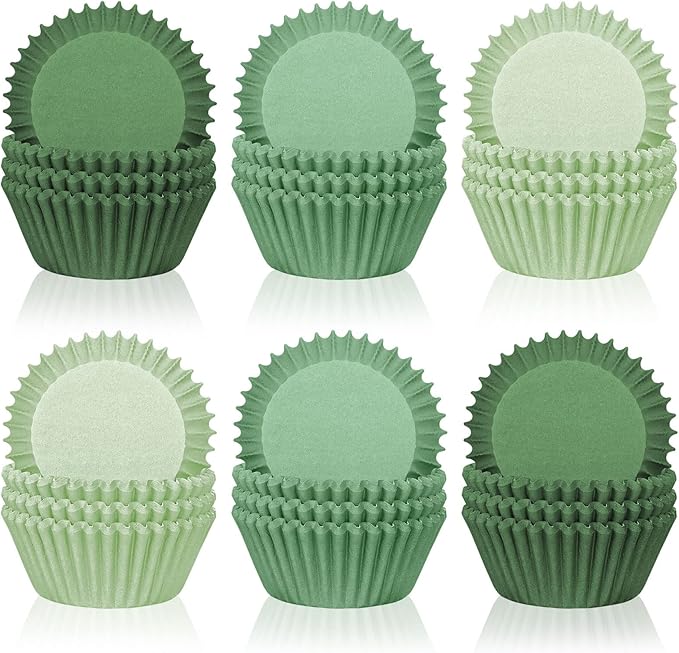 Whaline 600Pcs Green Cupcake Liners Sage Green Dark Green Light Green Baking Cups Gradient Green Wedding Cupcake Wrappers for Wedding Bridal Baby Shower Birthday Party