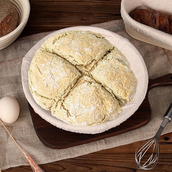 KONGDY Banneton Bread Proofing Basket, 10 Inch Round Sourdough Proofing Basket with Linen Liner, Bread Making Starter Kit, Bread Lame