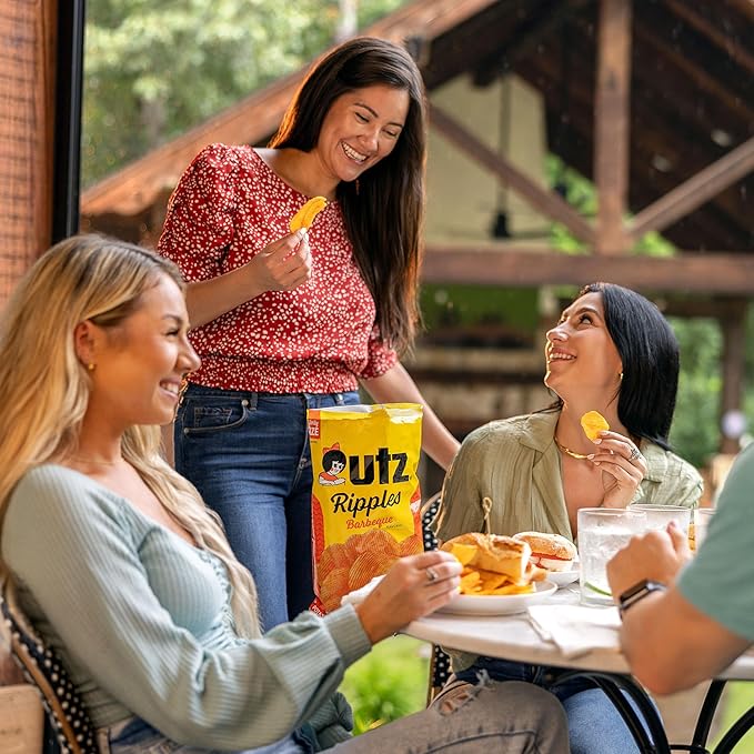 Utz Potato Chips, Barbeque - 1 Ounce (Pack of 60), Crispy Potato Chips Made from Fresh Potatoes, Crunchy Individual Snacks to Go, Cholesterol Free, Trans-Fat Free, Gluten Free Snacks