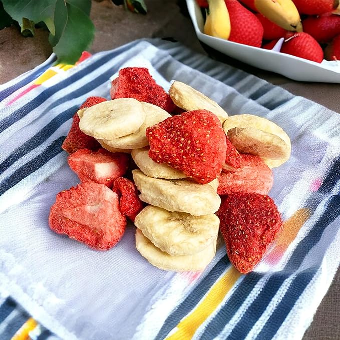 CHAVI Freeze-Dried Strawberry Banana | Healthy Superfood | No Added Sugars or Preservatives | Non-GMO, Vegan, Gluten-Free | Long Shelf Life | 2 oz Can