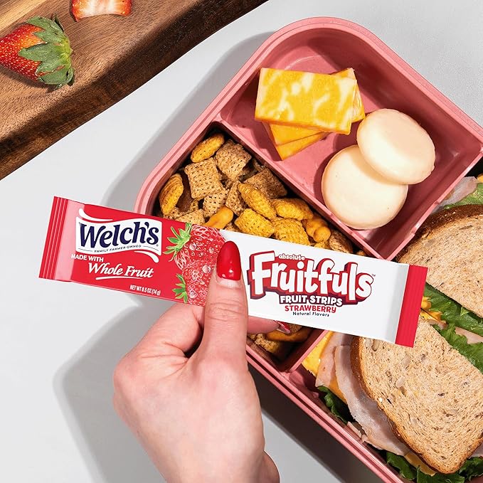 Welch?™s Absolute Fruitfuls Fruit Strips, Tasty Dried Fruit Snacks for School Lunches, Strawberry, 0.5oz (Pack of 10)