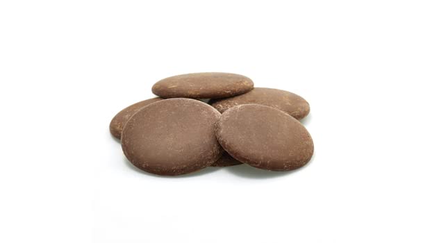 Yupik Organic Dark Chocolate Wafers, 70% Cacao, 2.2 lb (35.2 oz), Vegan, Gluten-Free, GMO-Free, Kosher, Dairy-Free, Rich Dark Chocolate, Melts Smoothly, Ideal for Snacking, Baking, Coating & Topping