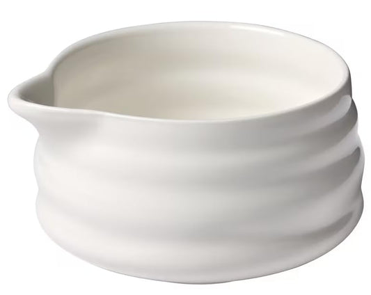 BlendWell Ceramic Matcha Bowl with Spout, White Chawan Mixing Bowl for Whisking and Pouring Matcha