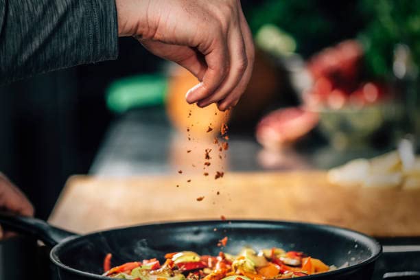 Premium | Southwest Seasoning | Large Shaker | Fat Free | Saturated Fat | Cholesterol Free | Sugar Free | Crafted in small Batches | Elevate Your Cooking with Bold Southwest Flavors!