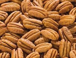 Whole, Shelled & Raw Georgia Pecans (2 Lbs.) - Southern Tastiness - Unsalted & Handpicked for Freshness - Kosher Certified - Vegan & Keto Friendly - Farm Fresh Nuts Brand