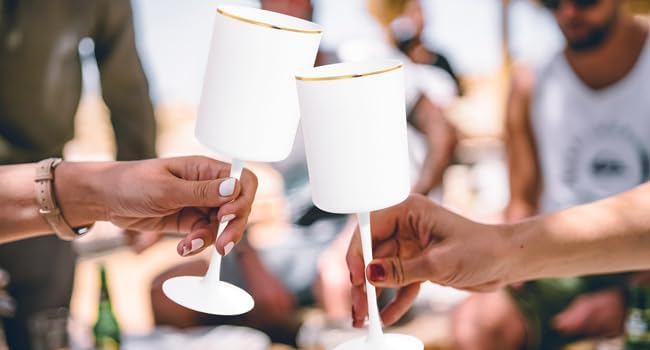 Ciaell 12 Pack White Plastic Wine Glasses with Stem - 10 Oz White and Gold Disposable Wine Glasses for Parties & Weddings & Poolside & Toasting & Outdoors & Graduation