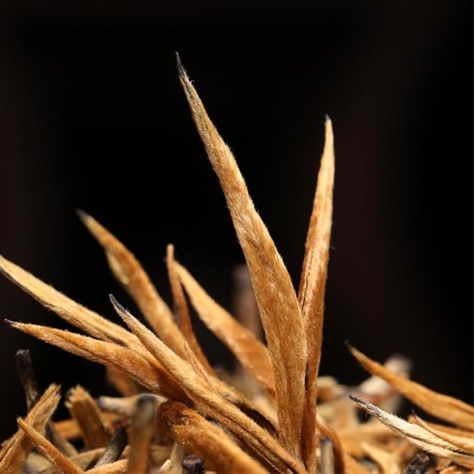 Yunnan Dianhong（滇çº?¼‰Black Tea ??Golden Needle, ?‘针, GoldenTip, GoldenMonkey, ?‘丝, Golden Hair ??Loose Leaf Chinese Red Tea, 100g / 3.53oz ??Bold, Full-Bodied, Delicate and Naturally Sweet