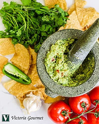 Jalapeno Pepper Flakes (2.9 oz. Jar) made from quality jalapenos. Add them to chili, pizza, pasta, marinades or any spicy recipe.