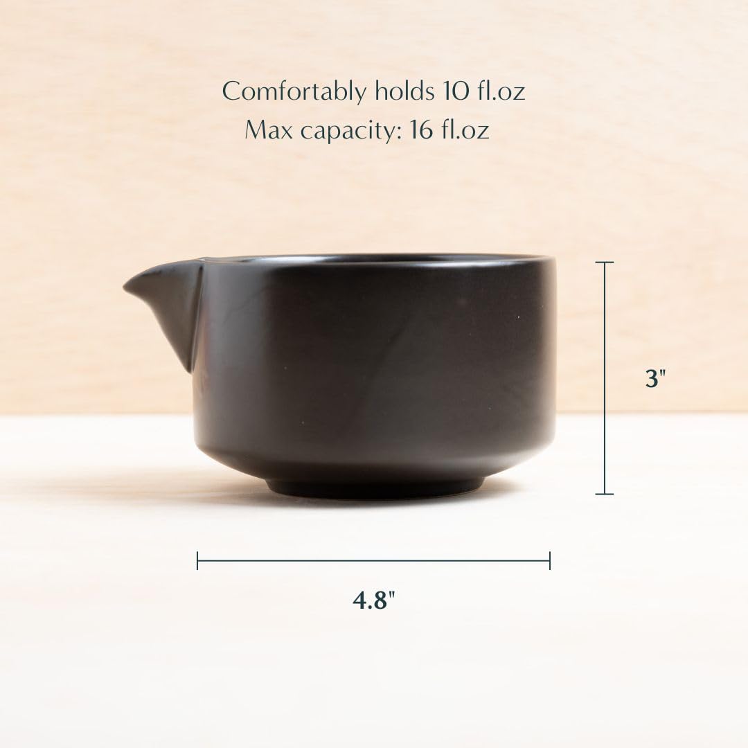 Naoki Matcha Traditional Ceramic Chawan Matcha Tea Bowl with Pour Spout Set