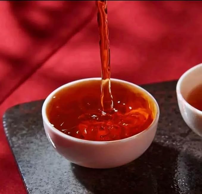 HOYNISE - USDA Organic Black Tea Loose Leaf - Yunnan Dianhong Black Tea - Organic Breakfast Tea - Zero Artificial Flavorings & Additives - High Mountain Grown, 100g/3.5oz