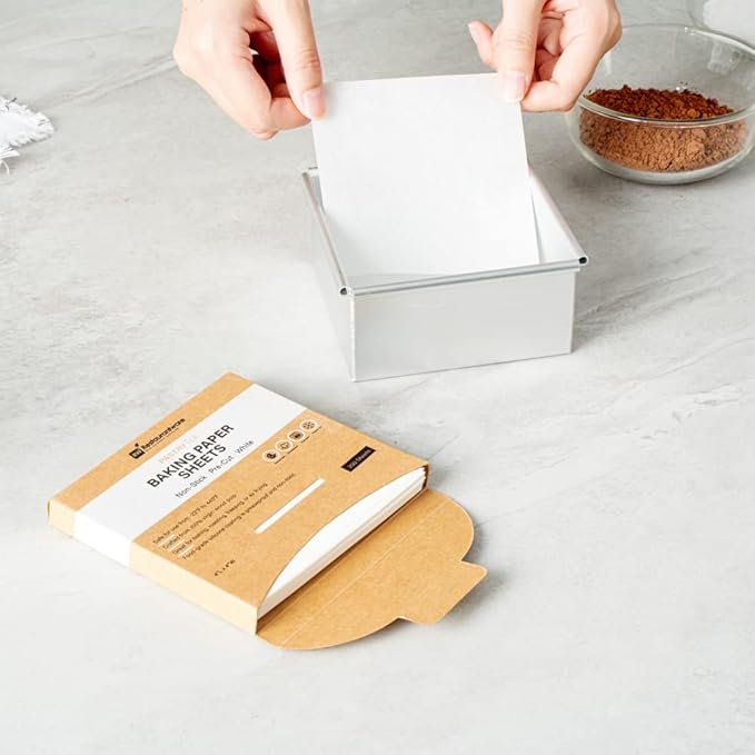 Restaurantware Pastry Tek 4 x 4 Inch Parchment Paper Sheets 1000 Greaseproof Baking Sheets For Oven - Pre-cut Double-Sided Silicone Coating White Paper Nonstick Baking Sheets Reusable