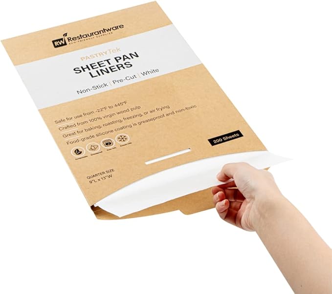 Restaurantware Pastry Tek 9 x 12 Inch Parchment Paper Sheets 1000 Greaseproof Baking Sheets For Oven - Pre-Cut Double-Sided Silicone Coating White Paper Nonstick Baking Sheets Quarter-Size