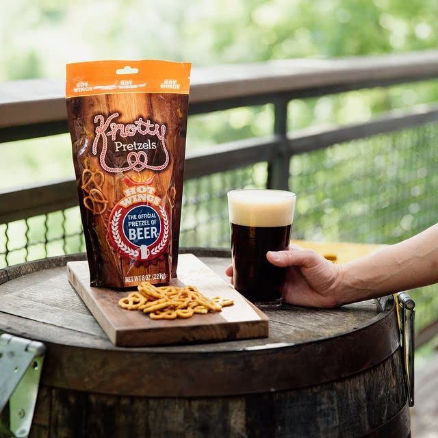 Knotty Pretzels ?쏷he Official Pretzel of Beer??7.5 oz Individual Seasoned Pretzels in Resealable Pretzel Snack Bags, The Perfect Pairing for Beer, Hot Wings Flavor (3-Pack)
